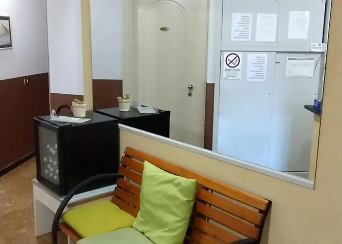 Hotel Della Piazzetta *