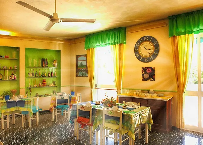 Hotel Della Piazzetta *